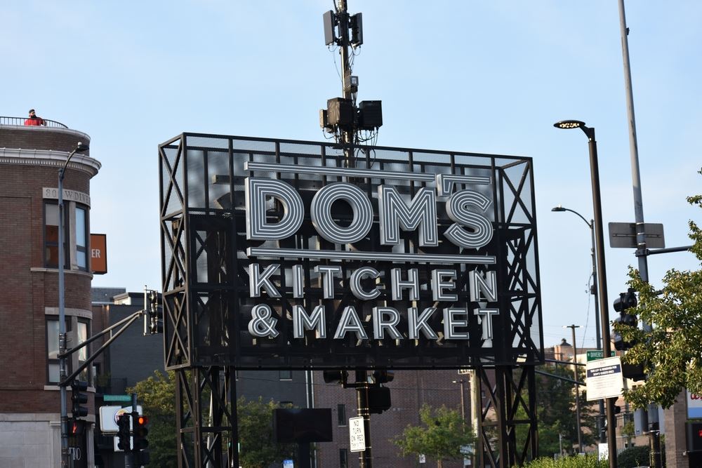 Dom's